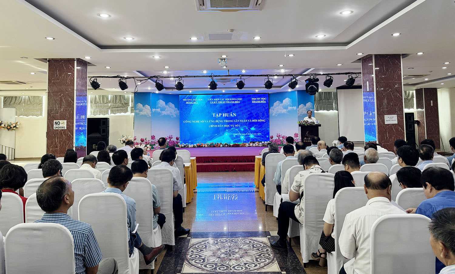 Hội nghị Tập huấn “Bình dân học vụ số” – Trang bị tri thức số cho cộng đồng